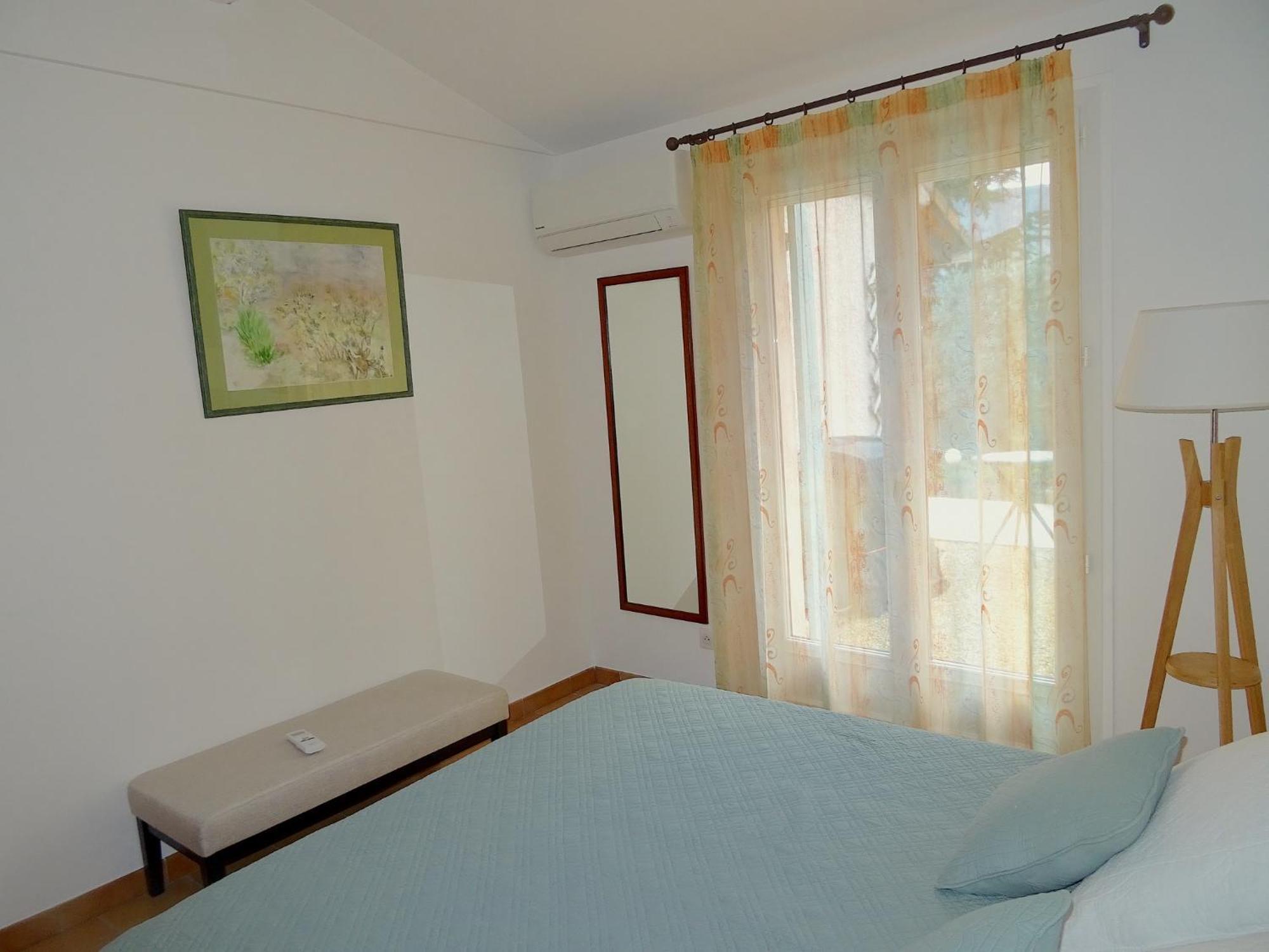 Les Cistes Villa Lioux Ngoại thất bức ảnh